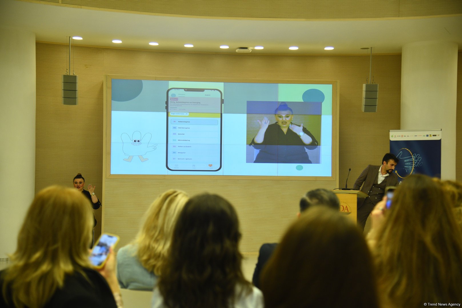 ADA University hosts presentation of Azerbaijani sign language application (PHOTO)