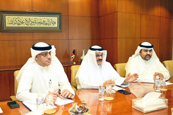 Azerbaijan, Kuwait discuss trade-investment partnership shots (PHOTO)