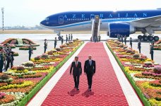 President Ilham Aliyev arrives in Tajikistan (PHOTO)
