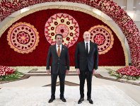 President Ilham Aliyev arrives in Tajikistan (PHOTO)