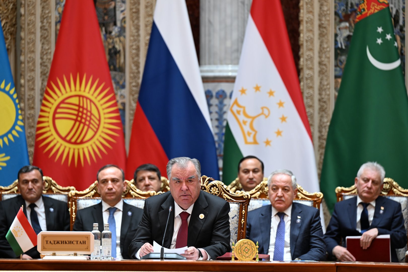 President Ilham Aliyev attends CIS Council of Heads of State meeting in expanded format (PHOTO/VIDEO)