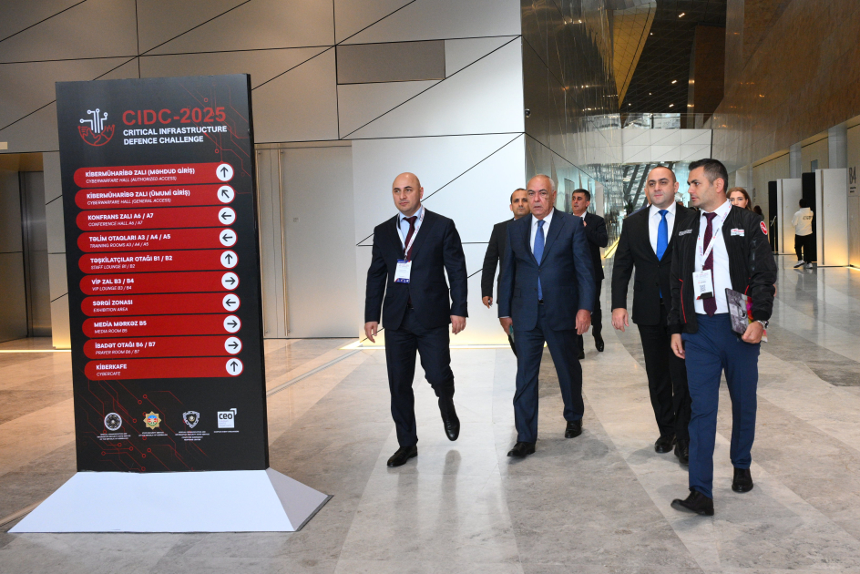 CIDC-2025 delegates explore frontlines of cybersecurity at exhibition in Baku (PHOTO)