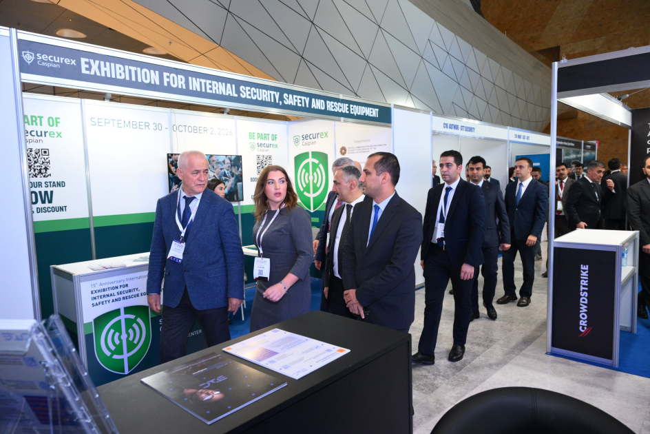 CIDC-2025 delegates explore frontlines of cybersecurity at exhibition in Baku (PHOTO)