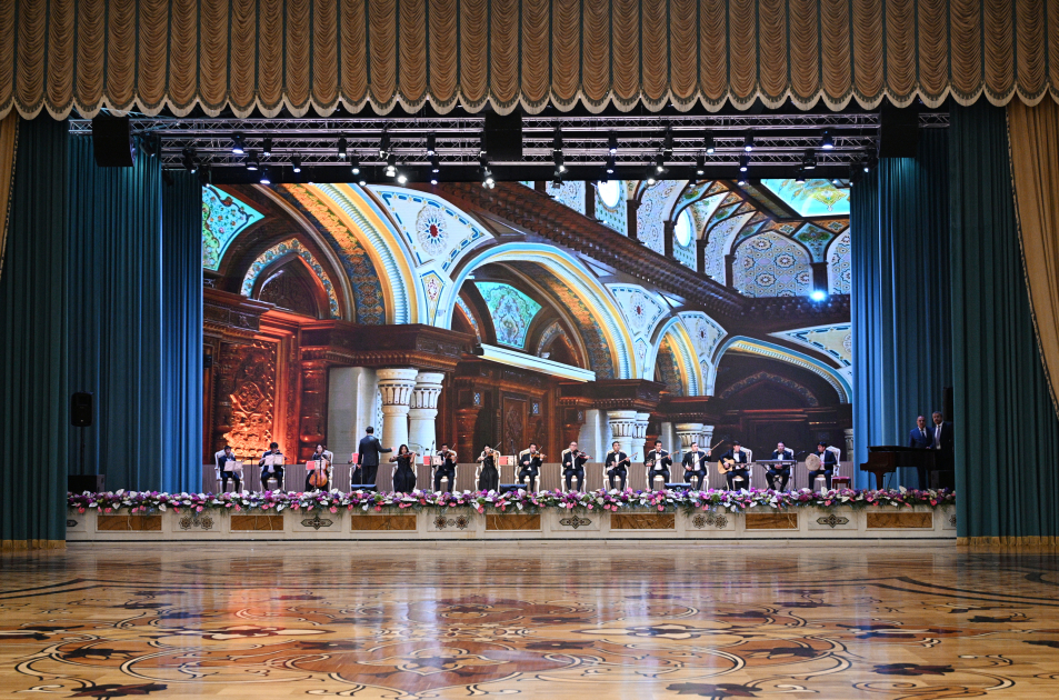 President Ilham Aliyev attends official banquet in honor of CIS heads of state in Dushanbe (PHOTO/VIDEO)