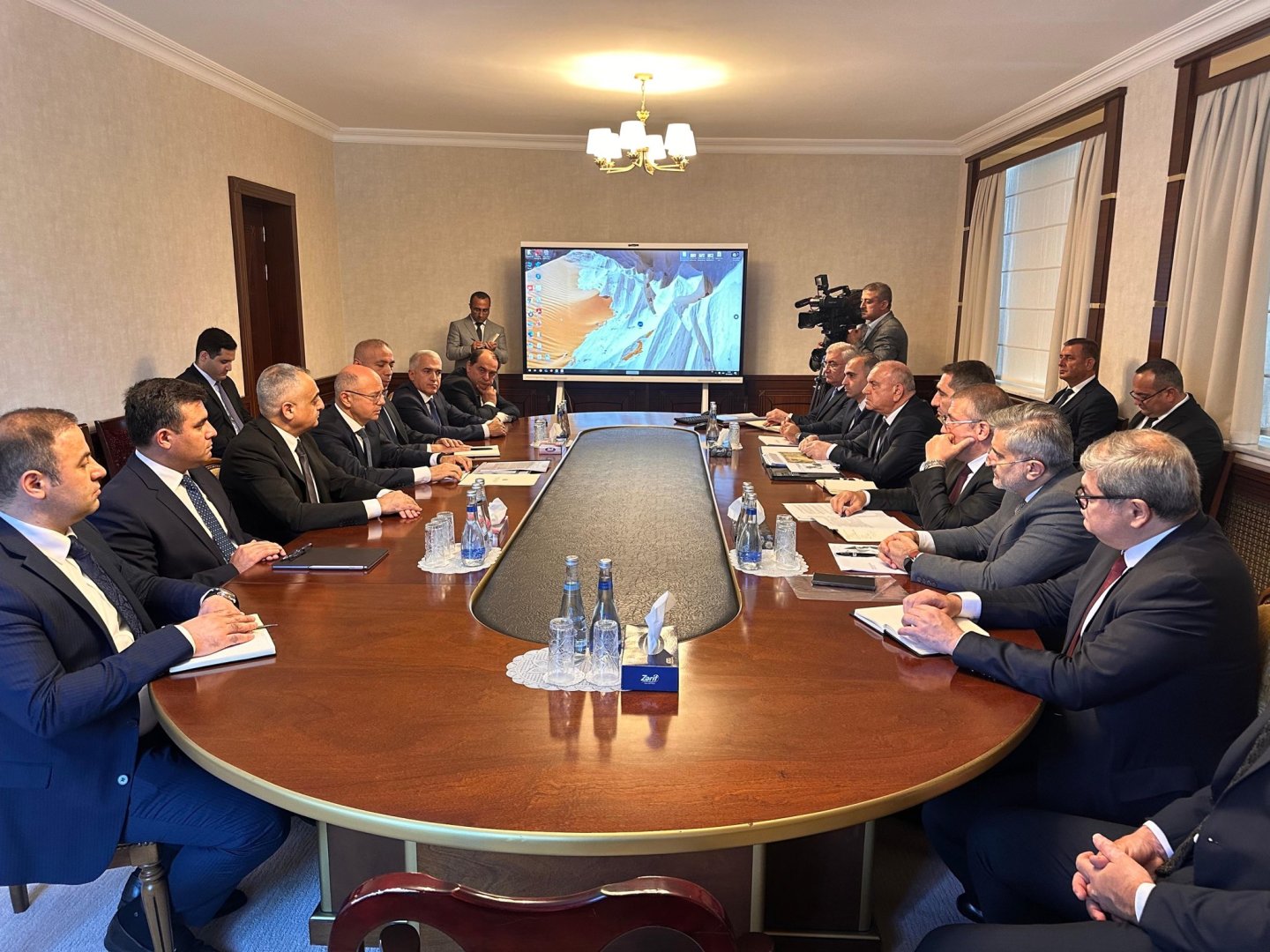 Azerbaijan discusses energy, export infrastructure development in its Nakhchivan (PHOTO)