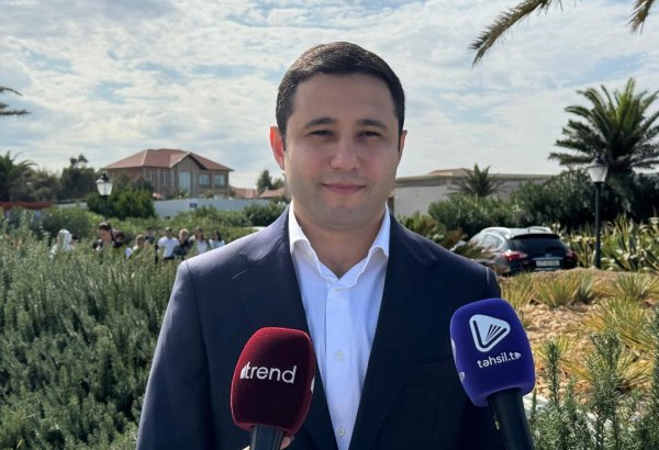 Push30 project strikes chord with Azerbaijan’s education employees