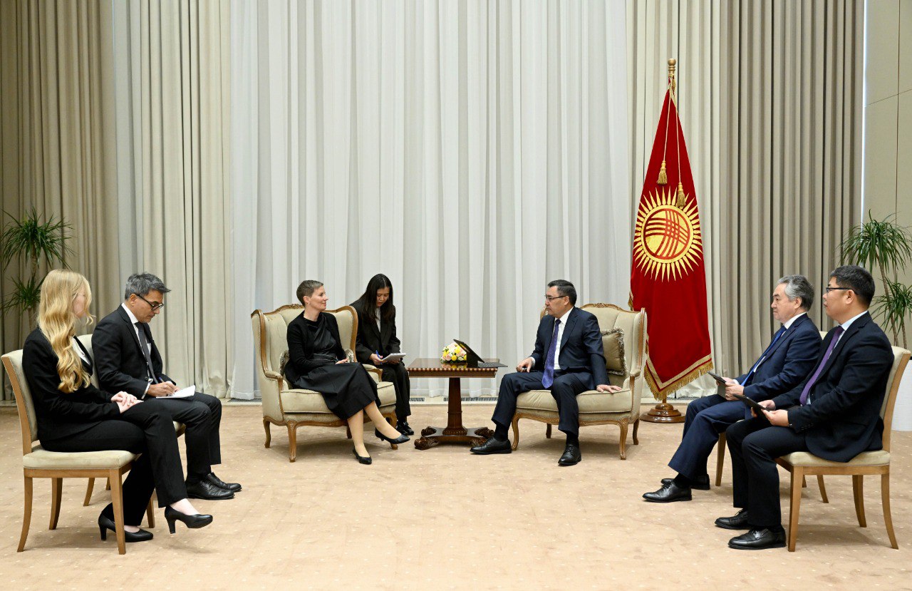 President of Kyrgyzstan receives new German ambassador Monika Lenhard
