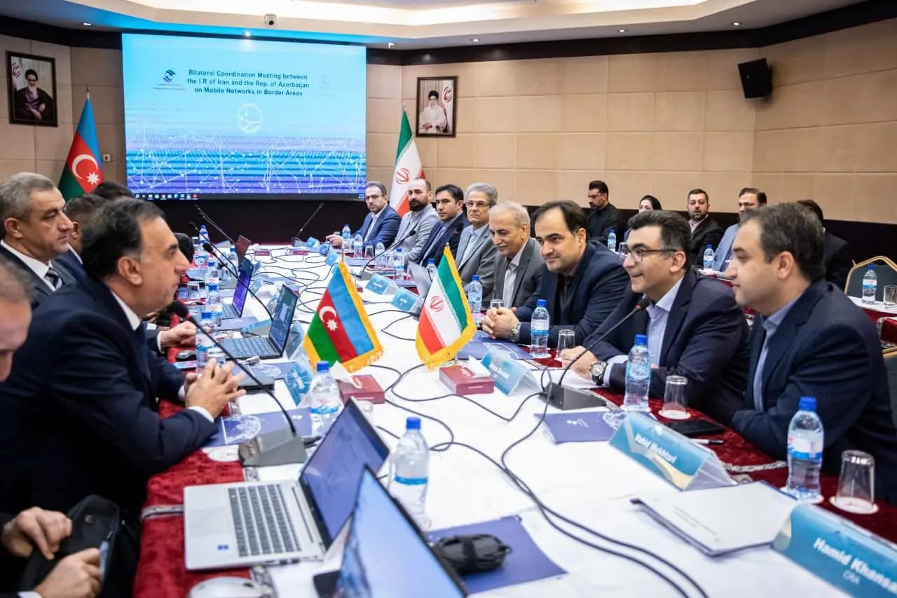 Iran discusses elimination of signal interference with Azerbaijan in Tehran