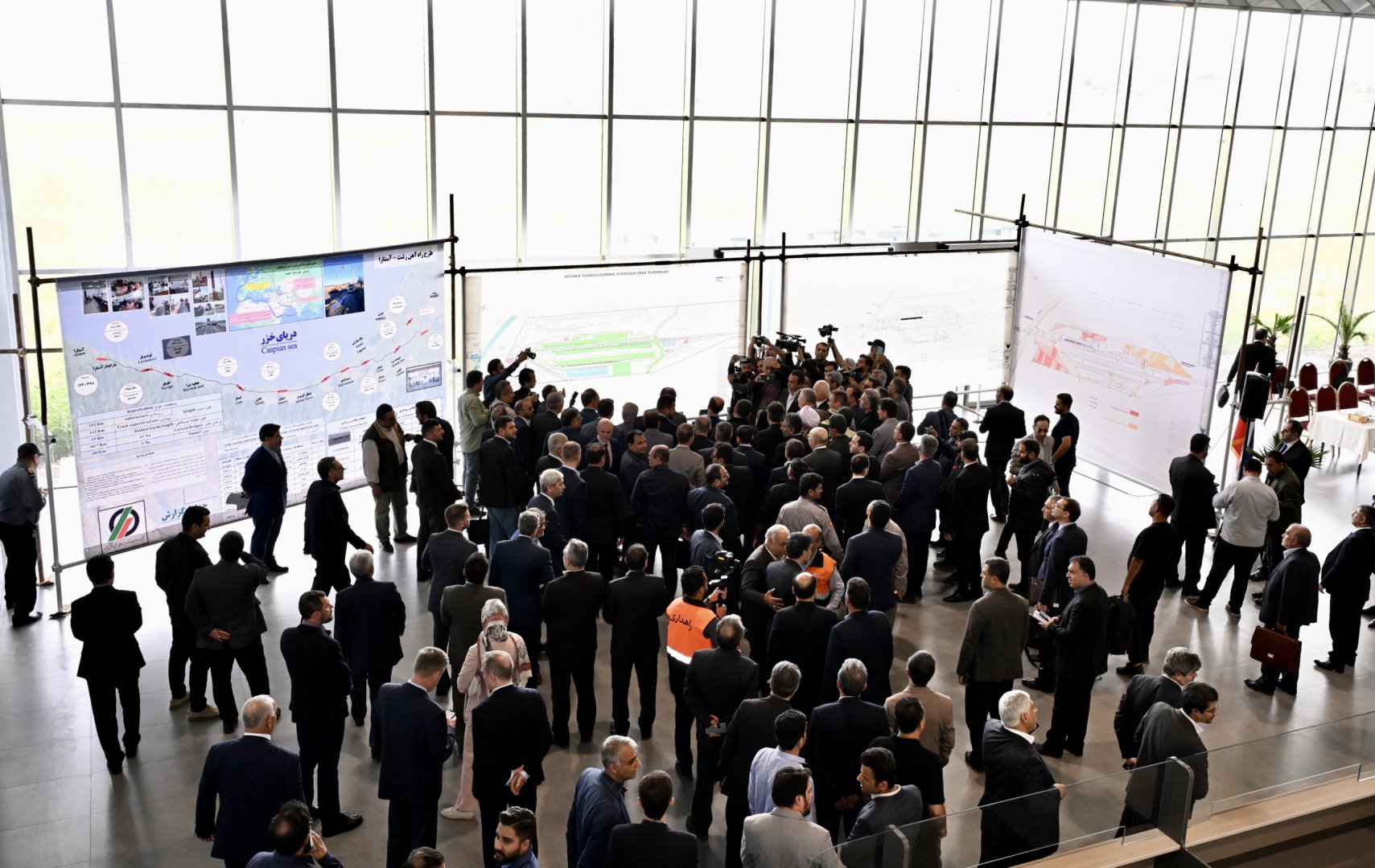 Azerbaijan, Russia, Iran viewing key infrastructure of North-South int'l corridor (PHOTO)