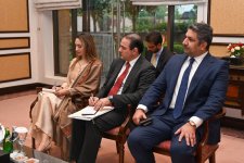 Speaker of Azerbaijani Parliament meets with chairman of Pakistan Senate (PHOTO)