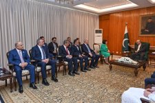 President of Pakistan hosts Speakers of Azerbaijani and Turkish Parliaments (PHOTO)