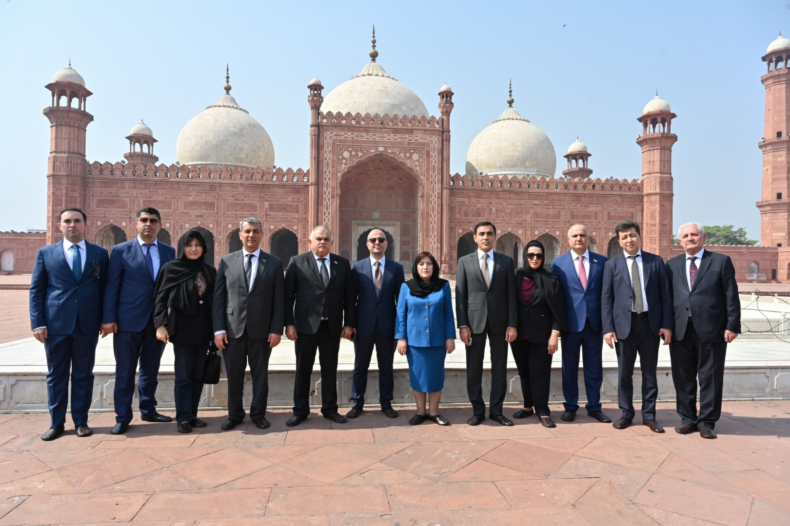 Azerbaijani and Turkish parliament speakers visit Pakistan's Lahore (PHOTO)