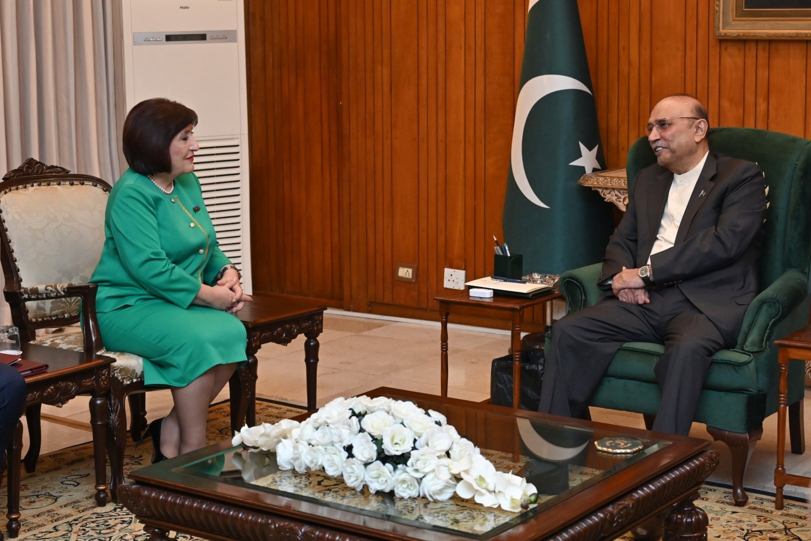 President of Pakistan hosts Speakers of Azerbaijani and Turkish Parliaments (PHOTO)