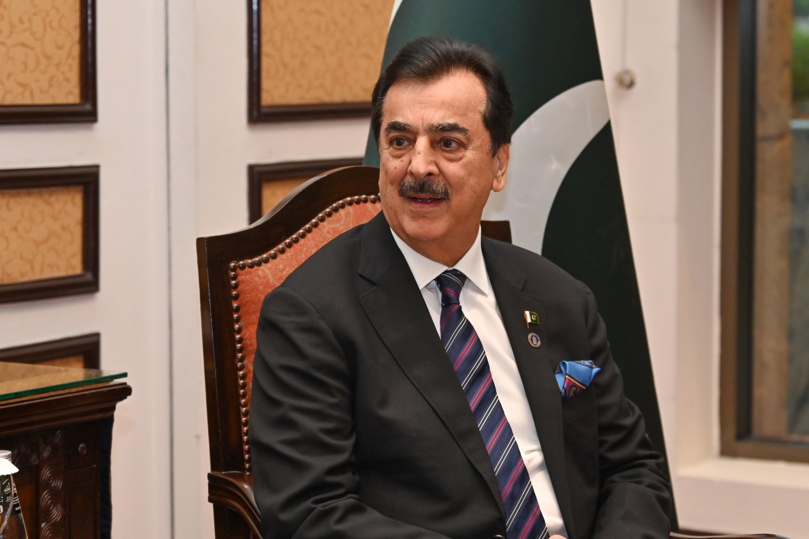 Speaker of Azerbaijani Parliament meets with chairman of Pakistan Senate (PHOTO)