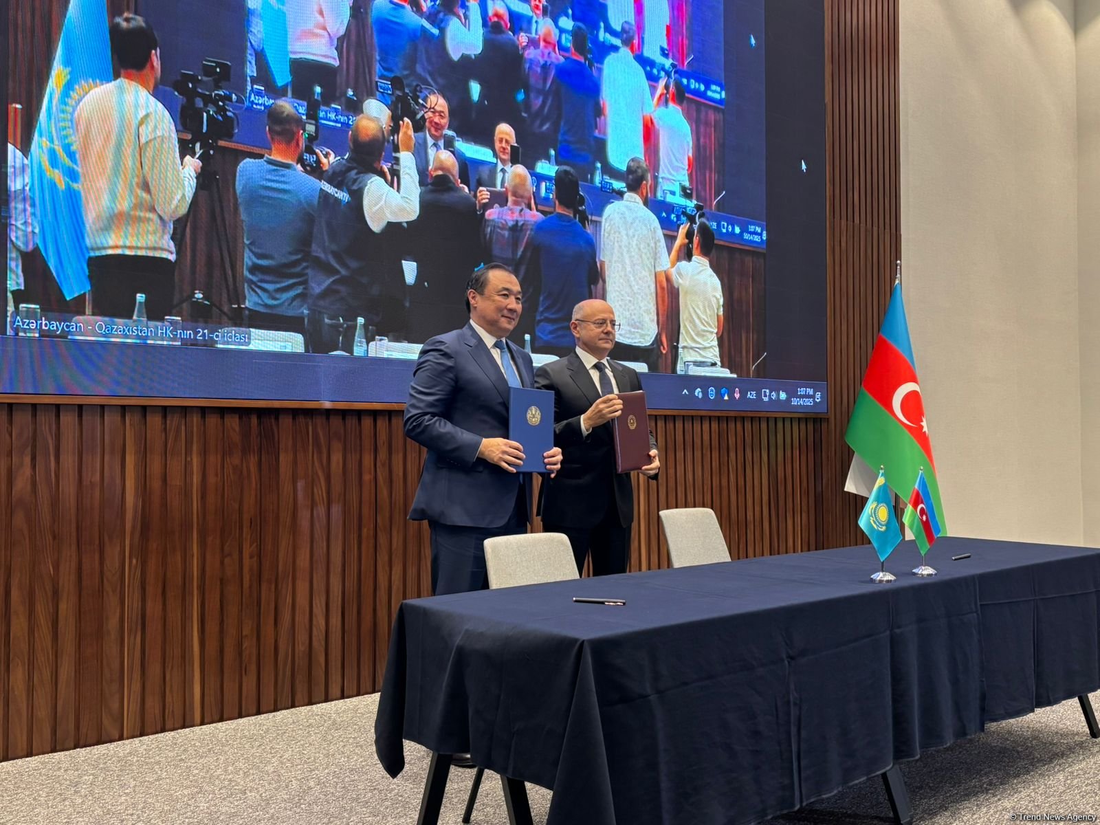 Azerbaijan, Kazakhstan hold key intergovernmental commission meeting (PHOTO)