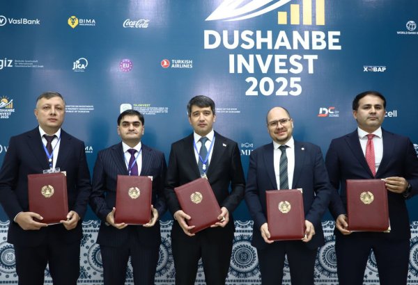 Tajikistan signs digital co-op agreements, including launch of Starlink services