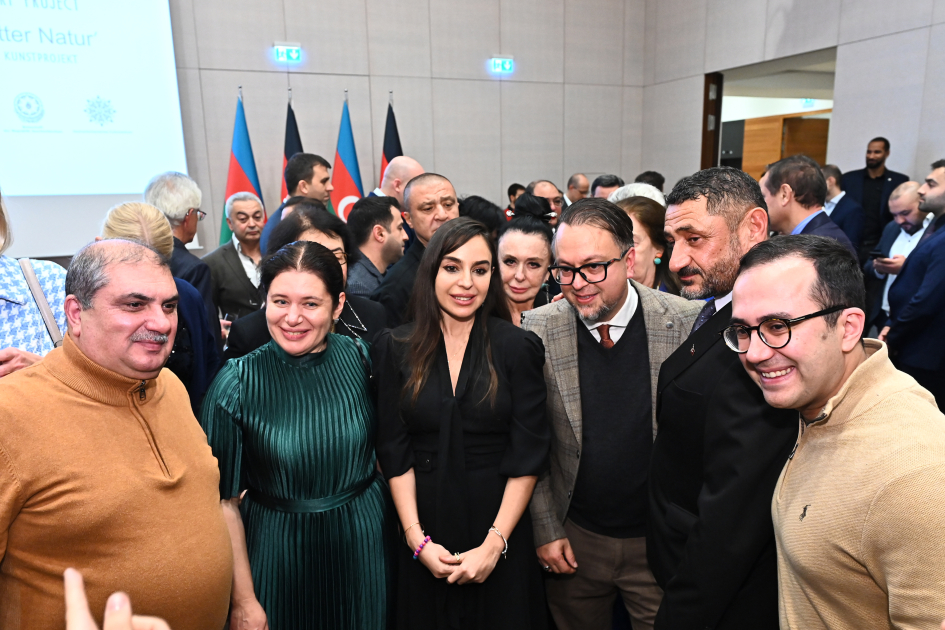 Leyla Aliyeva and Arzu Aliyeva attend opening of MAMA Mother Nature int'l art exhibition in Berlin (PHOTO)