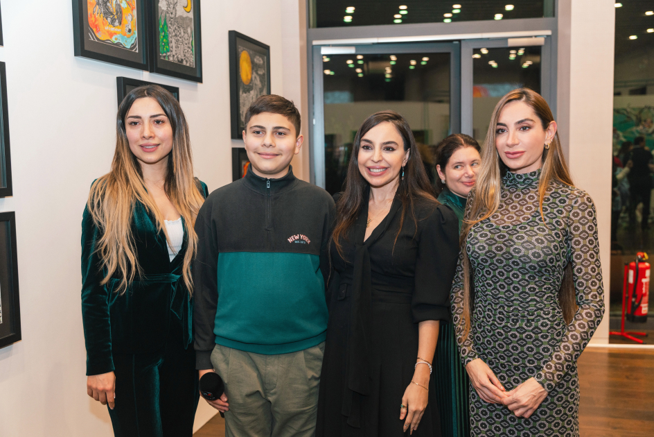 Leyla Aliyeva and Arzu Aliyeva attend opening of MAMA Mother Nature int'l art exhibition in Berlin (PHOTO)