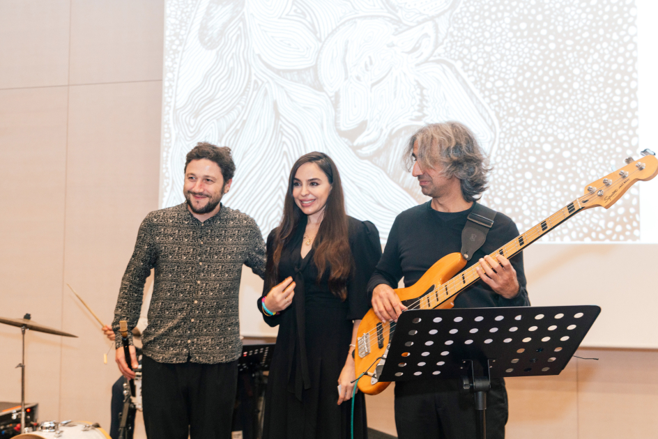 Leyla Aliyeva and Arzu Aliyeva attend opening of MAMA Mother Nature int'l art exhibition in Berlin (PHOTO)