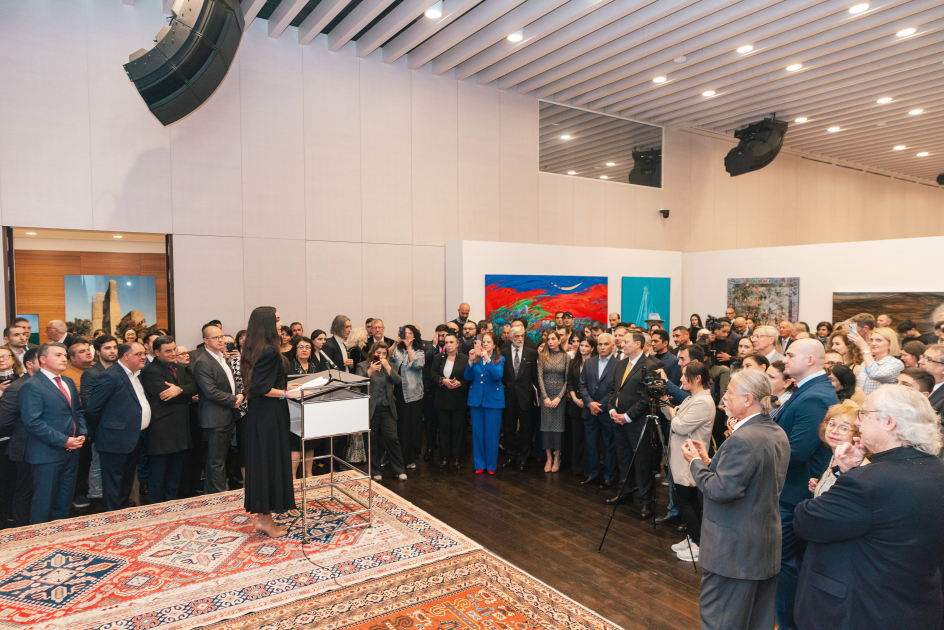 Leyla Aliyeva and Arzu Aliyeva attend opening of MAMA Mother Nature int'l art exhibition in Berlin (PHOTO)