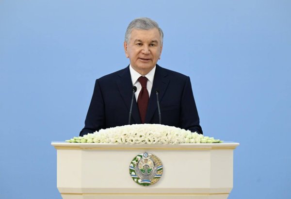 Uzbekistan aims for major aviation hub status, President Mirziyoyev says