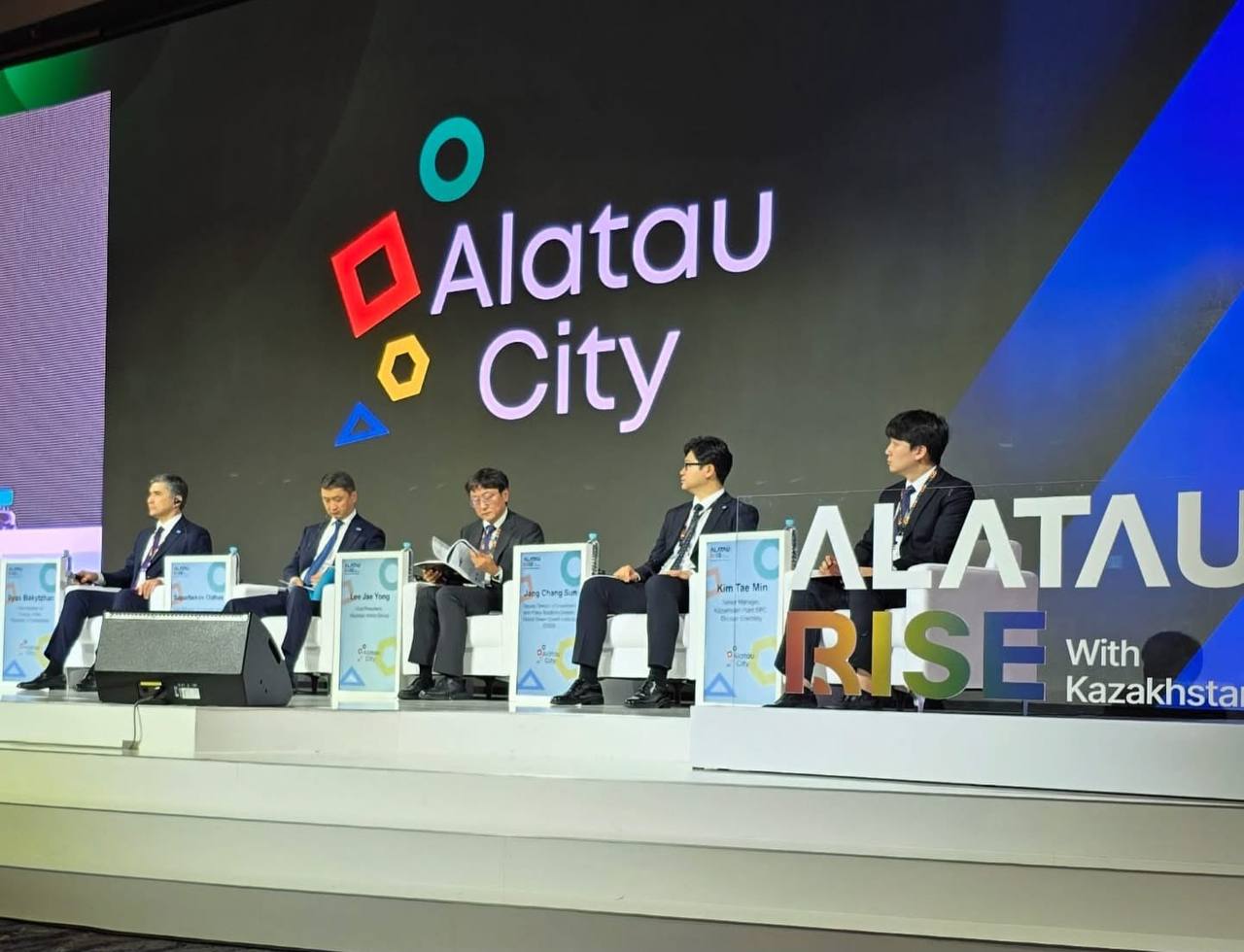 Kazakhstan, GGGI sign MoU to promote clean hydrogen and green growth