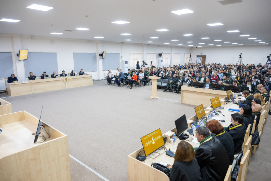 Documents on damage to economy and environment from Armenian armed forces' occupation of Azerbaijani territories examined in court (PHOTO)