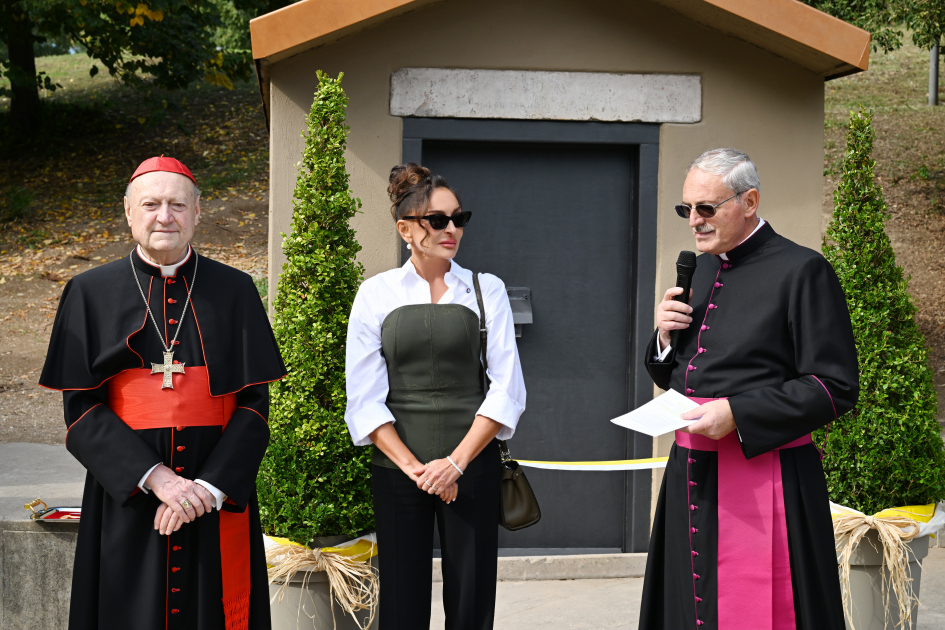 First VP Mehriban Aliyeva attends opening ceremony of restoration project for Catacombs of Saint Commodus in Vatican (PHOTO/VIDEO)