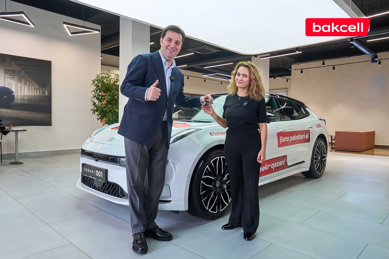 Excitement at its peak – the 2nd of 14 cars has been won! (PHOTO)