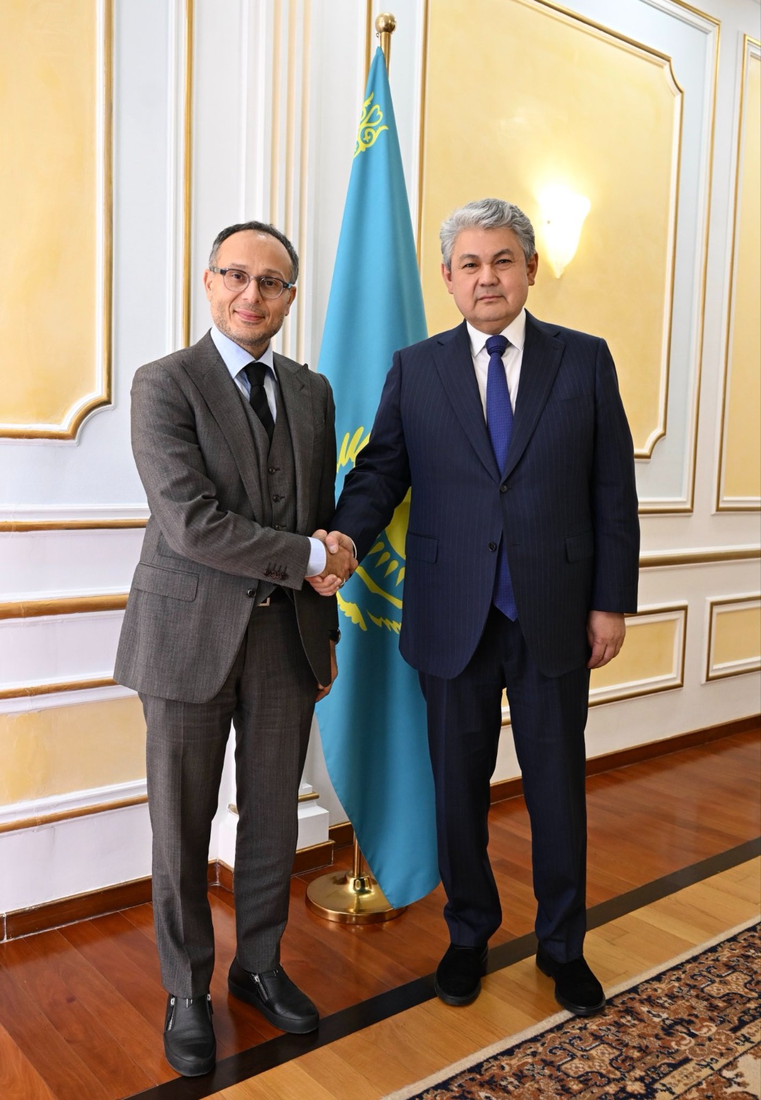 TURKPA Secretary General meets with Kazakhstan's FM