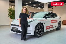 Excitement at its peak – the 2nd of 14 cars has been won! (PHOTO)