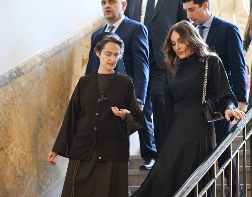 First VP Mehriban Aliyeva meets President of Vatican City State Governorate (PHOTO)