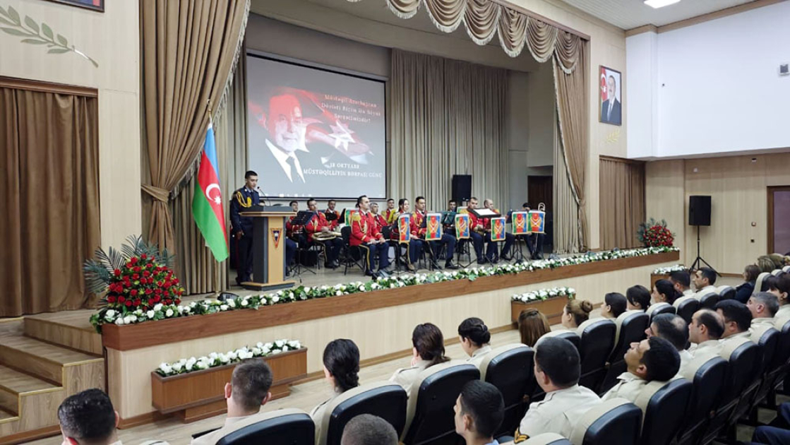 Azerbaijan Army marks Day of Restoration of Independence (PHOTO)