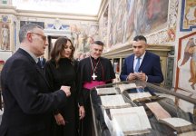 First VP Mehriban Aliyeva visits Vatican Apostolic Library (PHOTO/VIDEO)