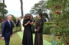 First VP Mehriban Aliyeva and family members attend tree planting ceremony in Vatican Gardens (PHOTO/VIDEO)