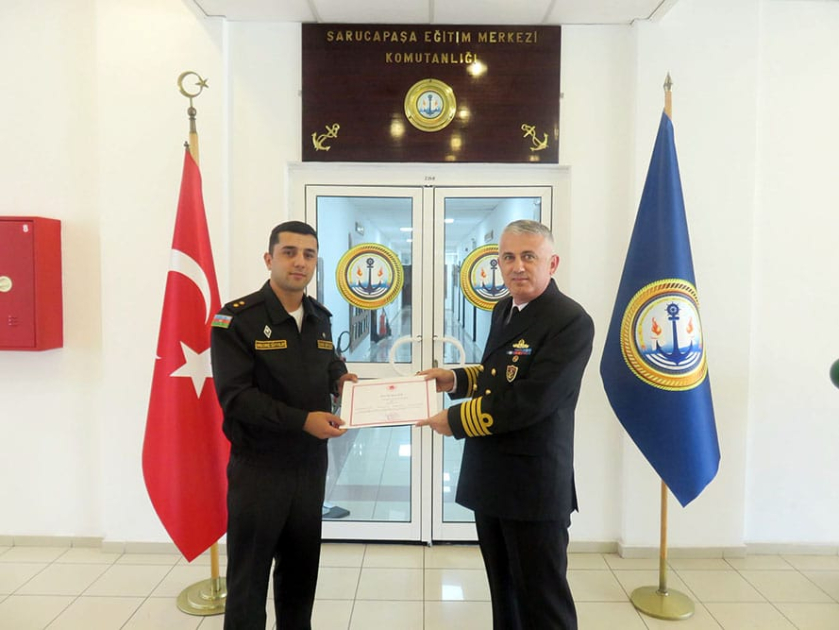 Azerbaijan Army servicemen join Fire Fighting professional development course (PHOTO)
