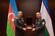 Azerbaijani defense minister visits Uzbekistan (PHOTO)