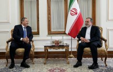 Azerbaijan, Iran discuss current state of bilateral relations (PHOTO)