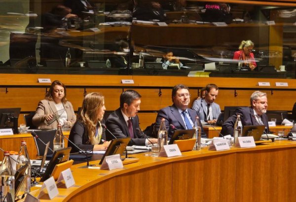 Kazakhstan, EU hold talks on Middle Corridor development