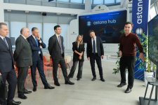 Azerbaijan, Kazakhstan discuss prospects for co-op in digital technologies (PHOTO)
