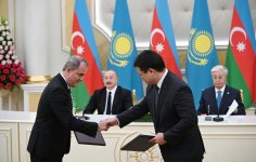 Azerbaijan, Kazakhstan exchange documents (PHOTO/VIDEO)