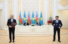 Azerbaijan, Kazakhstan exchange documents (PHOTO/VIDEO)