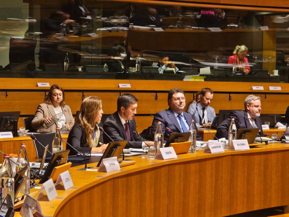 Kazakhstan, EU hold talks on Middle Corridor development