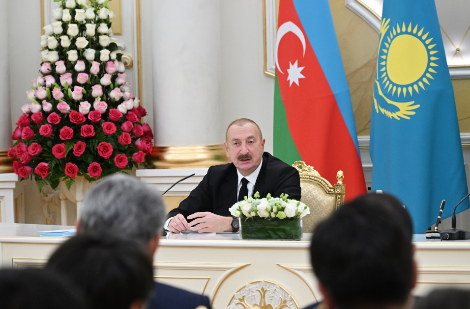 President Ilham Aliyev, President Kassym-Jomart Tokayev make press statements (PHOTO)