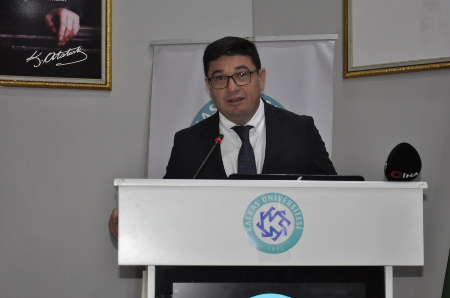 Kars University hosts international symposium celebrating Azerbaijani-Turkish ties (PHOTO)