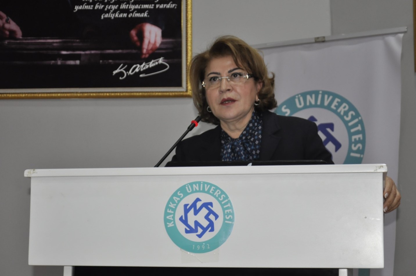 Kars University hosts international symposium celebrating Azerbaijani-Turkish ties (PHOTO)