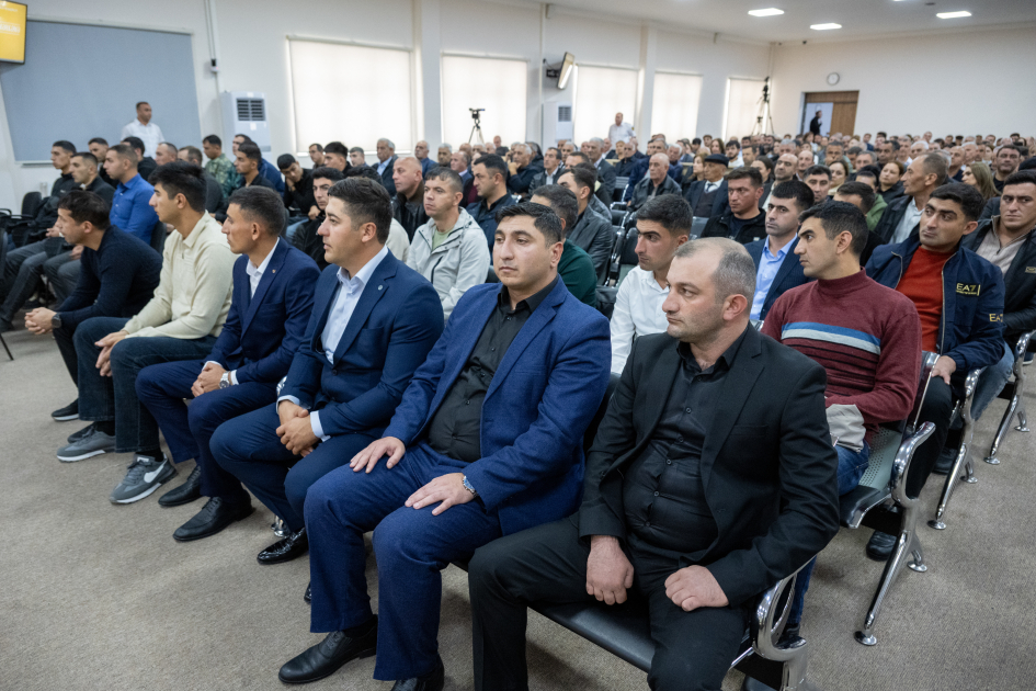Azerbaijan's Baku court continues hearing on Ruben Vardanyan's criminal case (PHOTO)