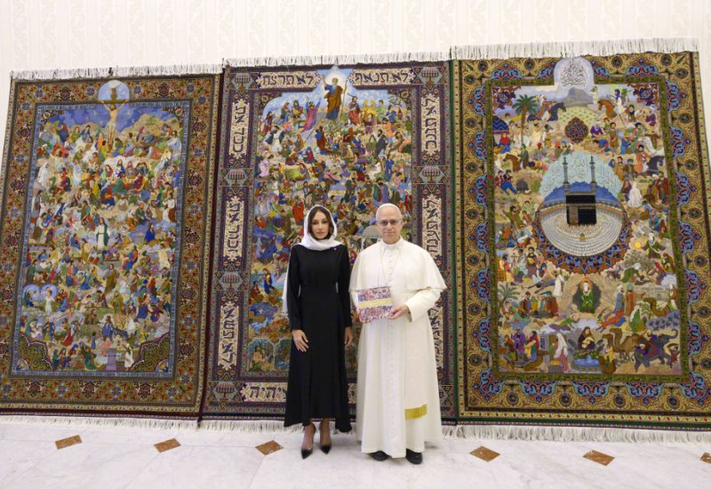 Project “Heavenly Religions” presented at the Vatican (PHOTO)