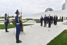 Estonian FM visits Victory Park in Azerbaijan (PHOTO)