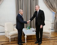 President Ilham Aliyev presents Yagub Eyyubov with "Istiglal" Order (PHOTO)